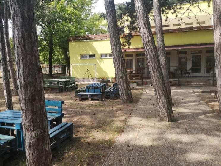 Bed and Breakfast Fenyves Panzio Siófok Zewnętrze zdjęcie