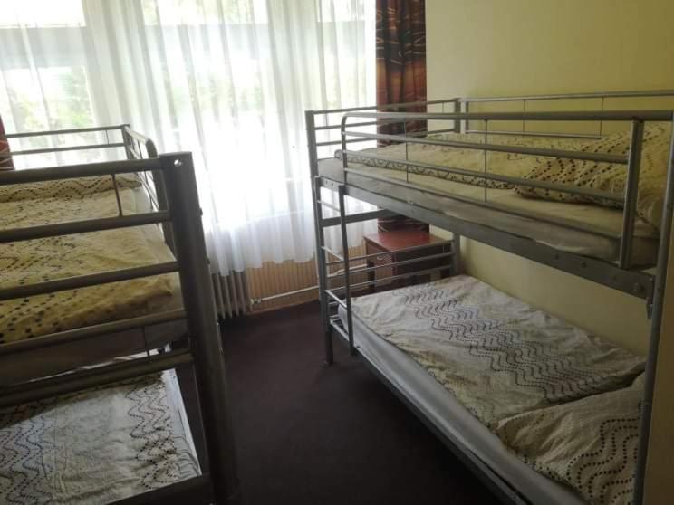 Bed and Breakfast Fenyves Panzio Siófok Zewnętrze zdjęcie