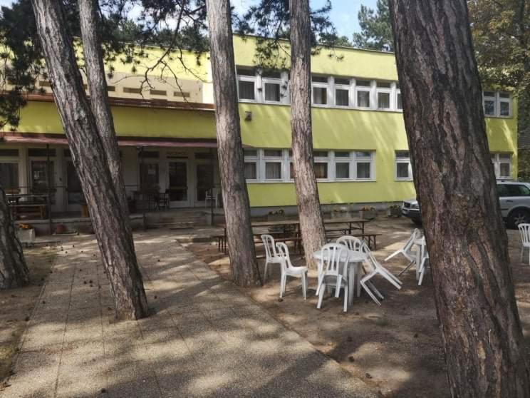 Bed and Breakfast Fenyves Panzio Siófok Zewnętrze zdjęcie